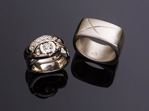 ../assets/matthewkrystlerings-2014.jpg